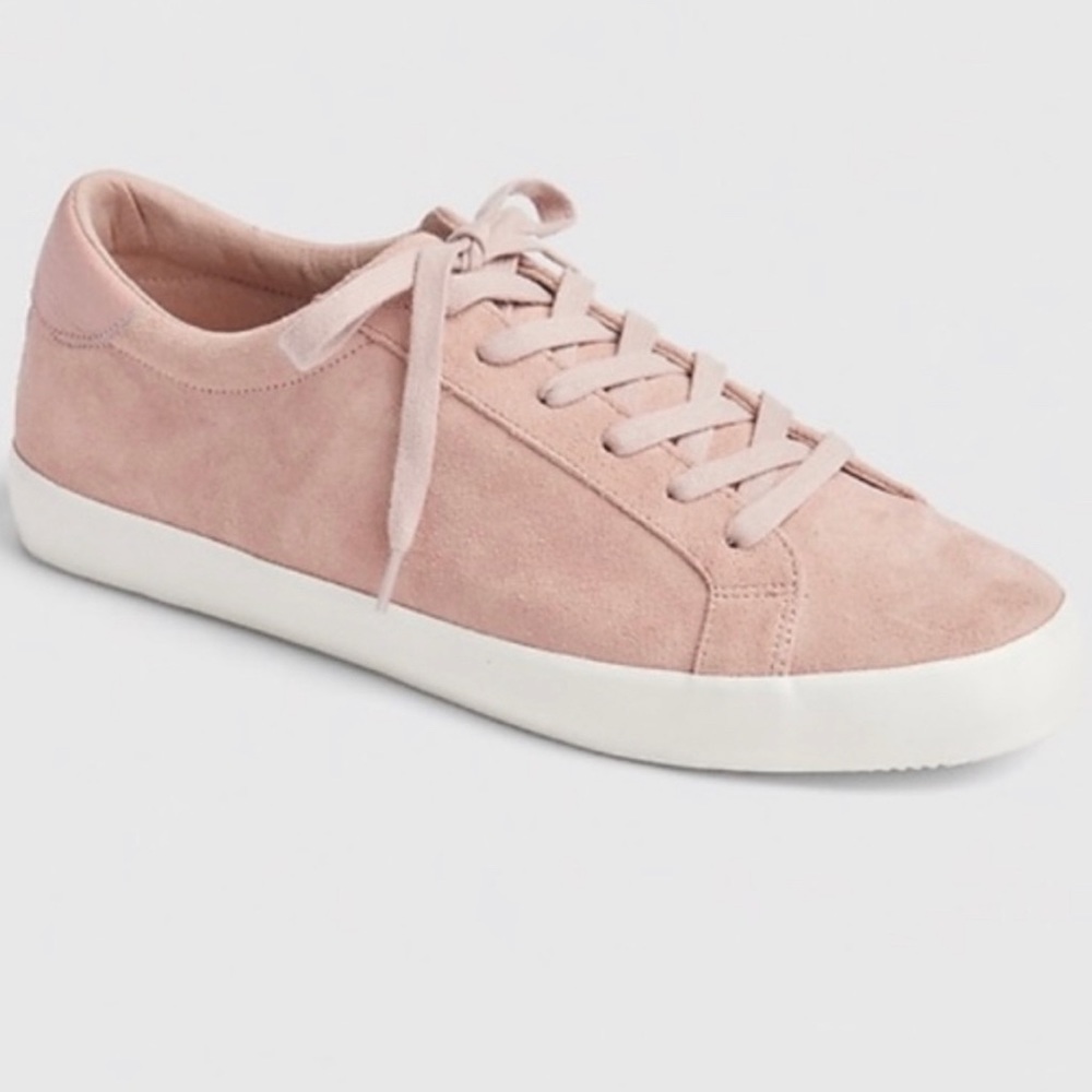 Gap blush pink suede sneakers 💖